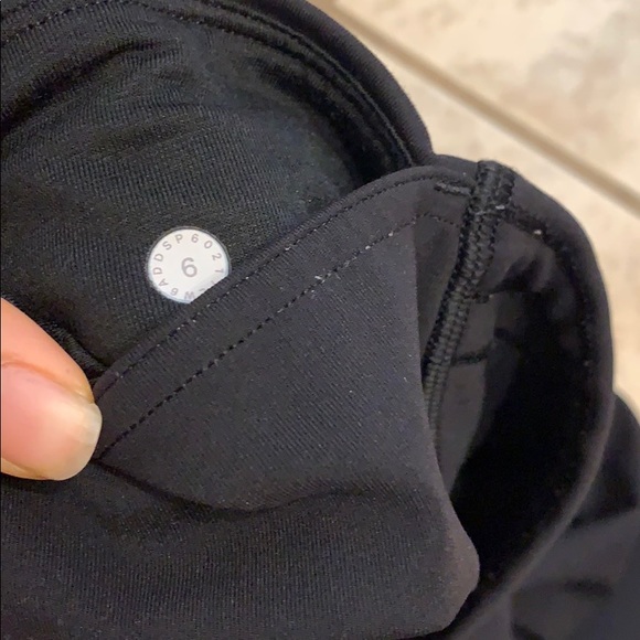 Lululemon Train Times Crop (17”) - Picture 7 of 8